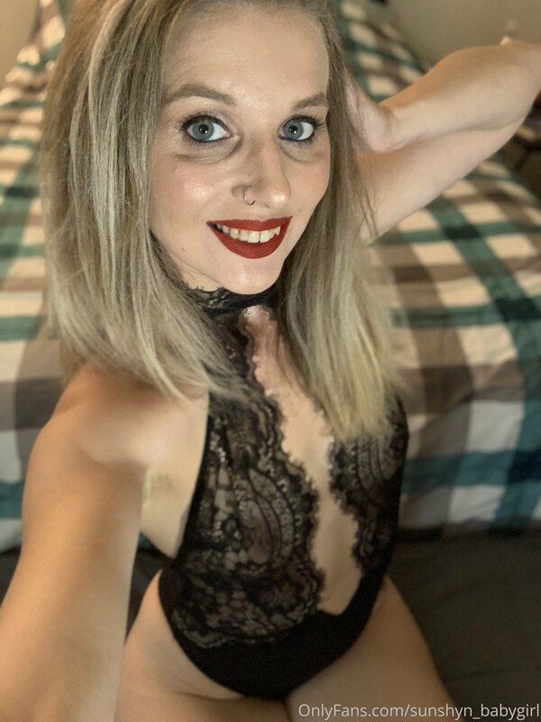 Felt sexy today. ? I hope y’all enjoy. 9