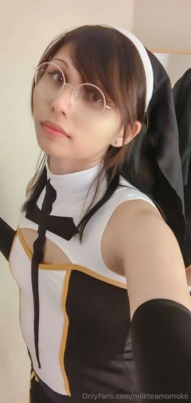 Lots of butt but also a lot of cute selfies

October 2023 Nu.. 2
