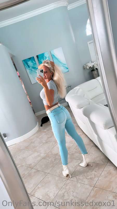 Sexy_Chloe - Onlyfans - 30 Mar, 2023 2