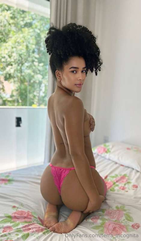 🔥Free Subscription🔥🍫 I @bruna_official am a chocolate dream ..