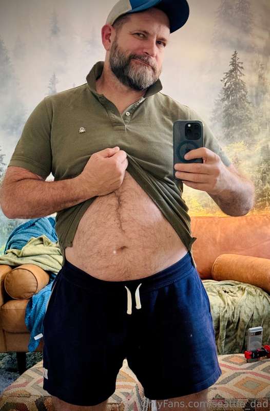 POV you met this Dad at the neighborhood BBQ and take him ho.. 6