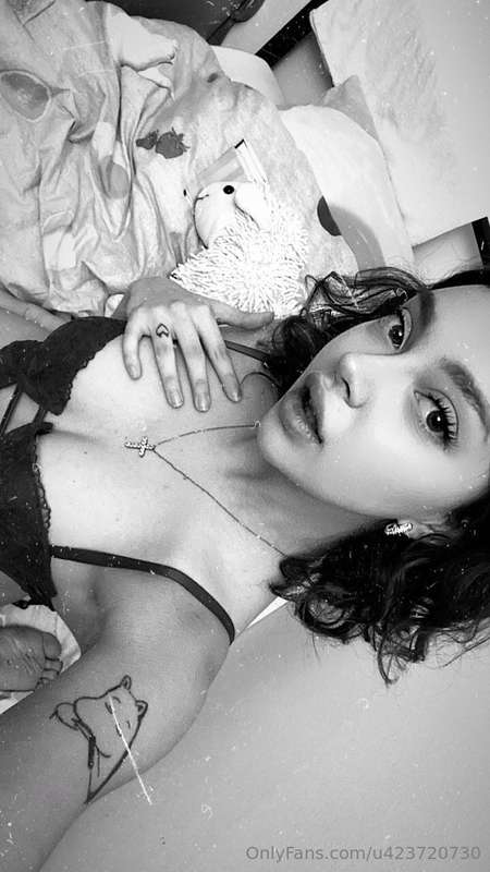 like a black-and-white movie🥰 Speaking of movies, I can't de..
