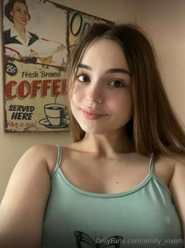 😇😍Help this girl  @tiny1_kira deal with loneliness today. @t..