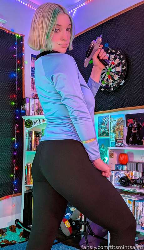 Titsmintsalad - Fansly - 02 Feb, 2025