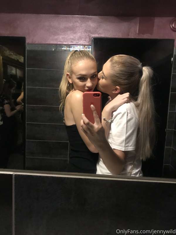 Good morning😻😍❤️🥰😘she is my best friend - Barbora ❤️ 2