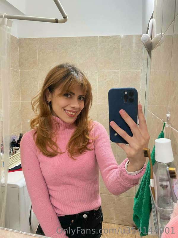 Sexting conversations that leave a trail of smiles in their ..