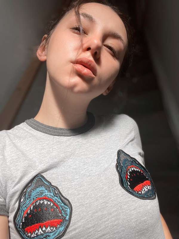 Bite me 🦈 7