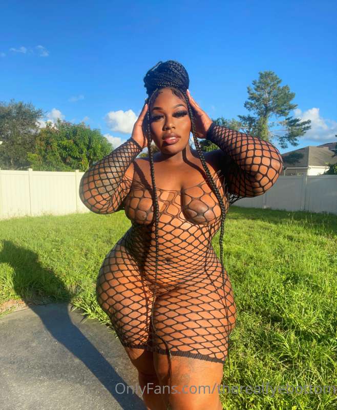 Therealfyebottom - Onlyfans - 06 Aug, 2022