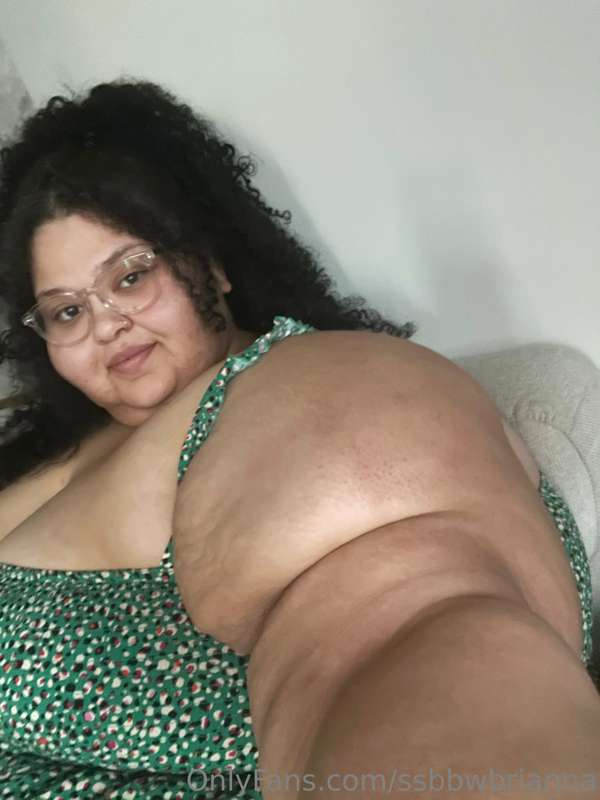 Huge arm Appreciation
I need to measure these babies soon. I.. 12