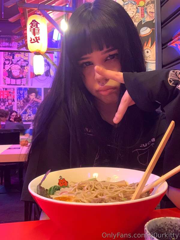 paga per il mio ramen🍜 🧡