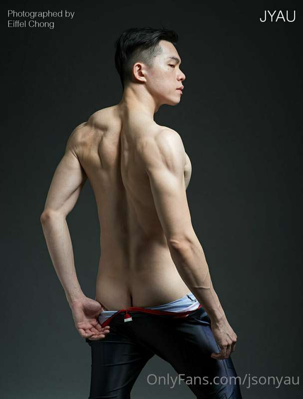 Throwback, photographed by Eiffel Chong 3