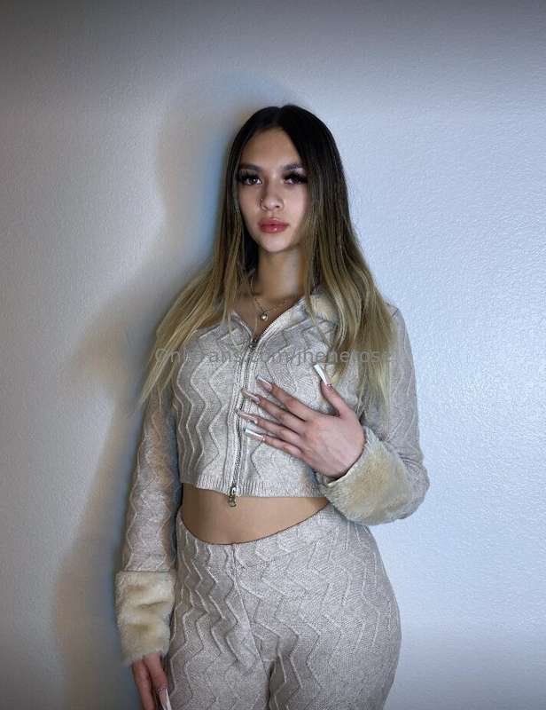 Want me to unzip it for you?🫦