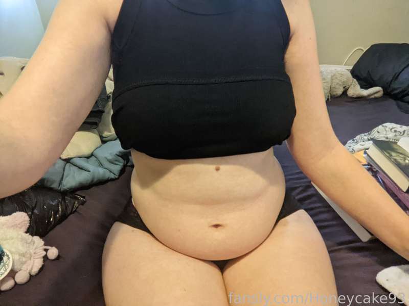 Honeycake93 - Fansly - 05 Feb, 2024 39