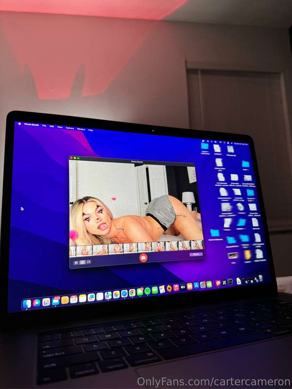 can i take pics like this on your work laptop?