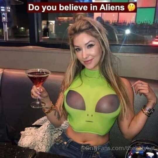 Memes.  You know how I like my memes! 6