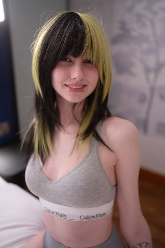 Little_Emo_Kitten - Fansly - 24 May, 2025 14