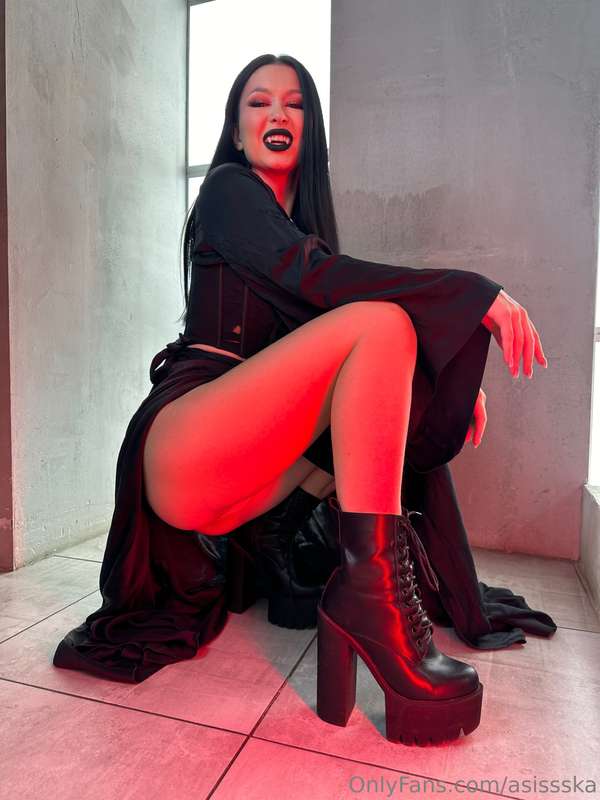 My recent trip to Europe was great, but in Paris some freak ..