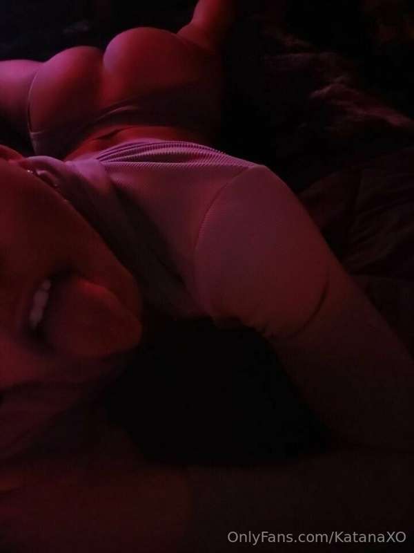 U like when I goof around and tease huh 😈 my Cute Fat Bubble.. 1