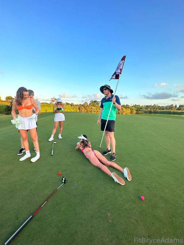 I’m really good at finding the hole ⛳