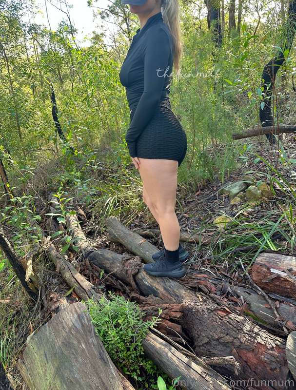 😊   How’s your day going? 15