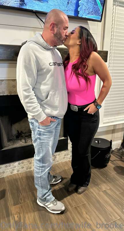 My forever valentine!! 👸🏻♠️🖤😘 @mr_blaze_thecuckold
