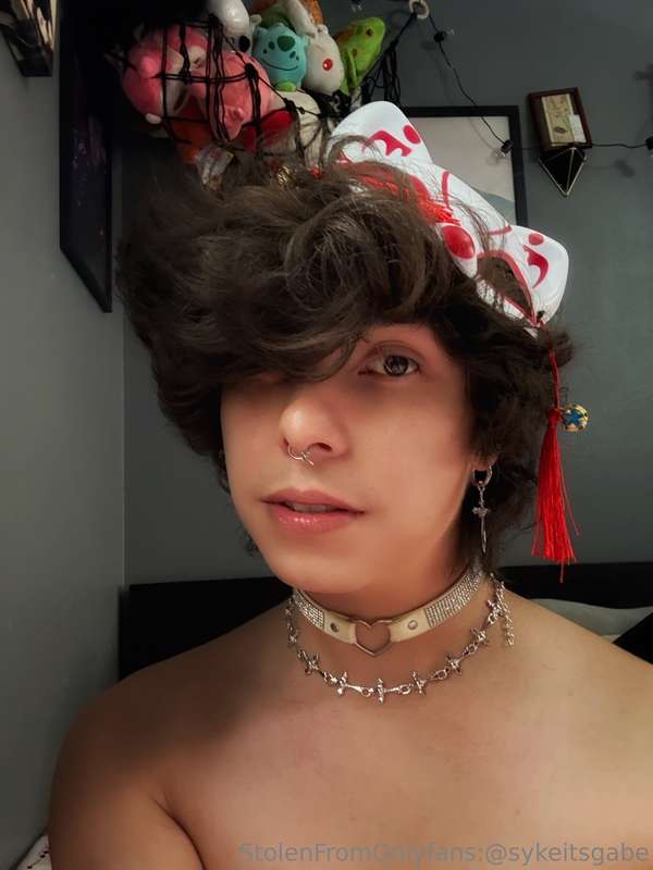 Happy pride month! 🏳️‍🌈🌈video coming tomorrow (; enjoy these.. 6