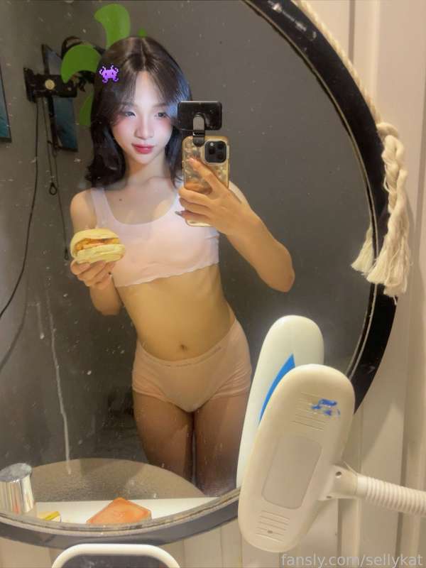 Sellykat - Fansly - 27 Aug, 2024