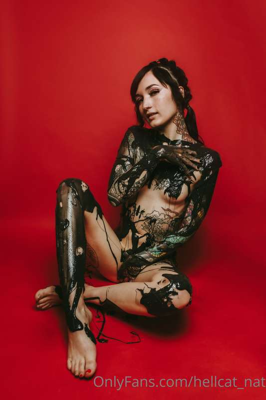 I got SLIMED !! This photoshoot turned out sooo cool 😛 next .. 1