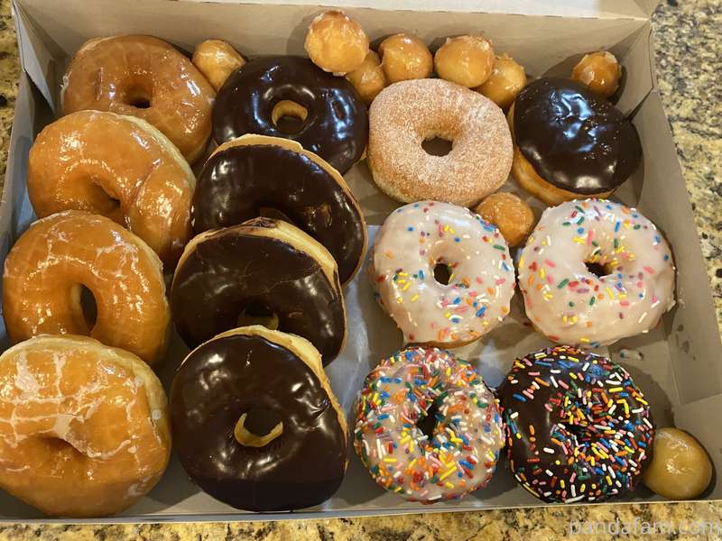 Buns & donuts 🍩🐰 thank you for an amazing show of Bun Appéti.. 4