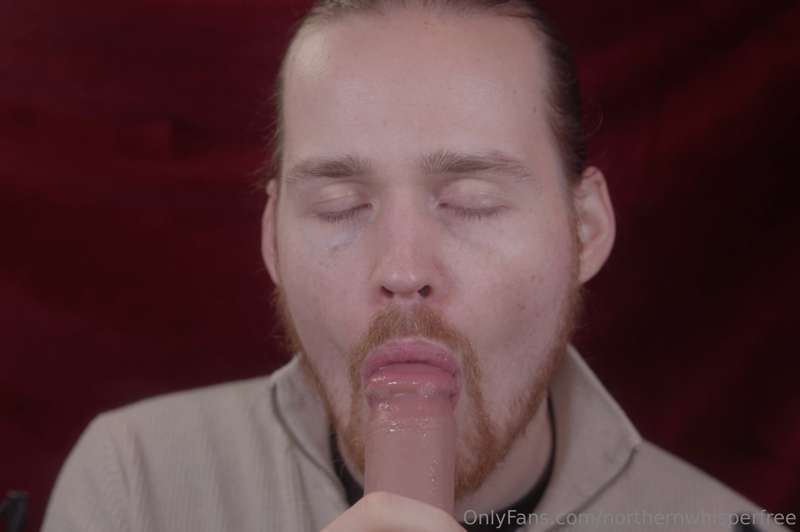 Dildo sucking, just like you love it 😘Comes included (as alw..