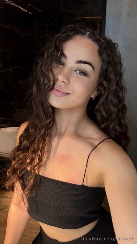 ***FREE SUB❤️‍🔥🔞*** ***Believe me, she @linalws has somethin..