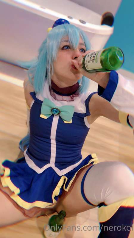 Aqua week 😳
Kazuma let’s drink something 🤩🤩🤩
ps: I lost my s.. 1
