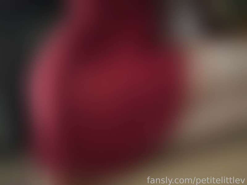 Petitelittlev - Fansly - 25 Jan, 2025 1