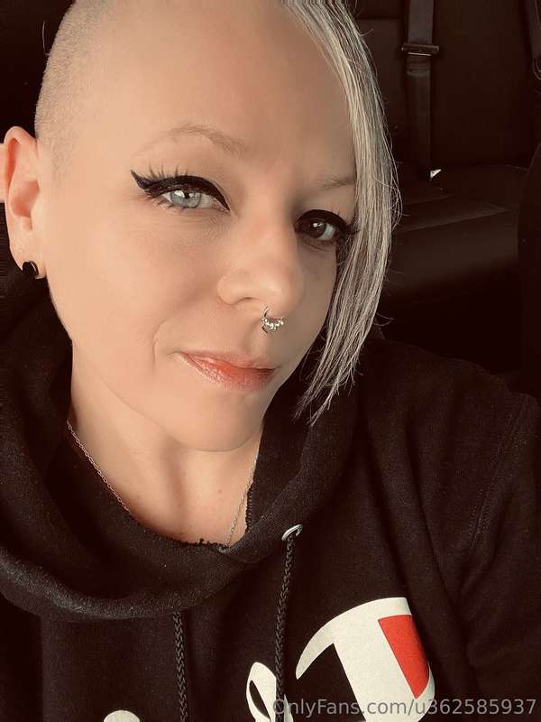 hi everyone..I’m out of town til Thursday night..ill be back..