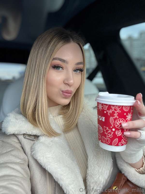 Coffee in hand, confidence in every look. ☕️👀Sometimes you n..