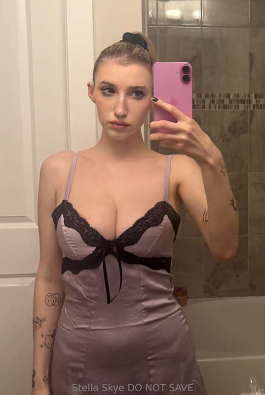 Vipstellaskye - Onlyfans - 14 May, 2025
