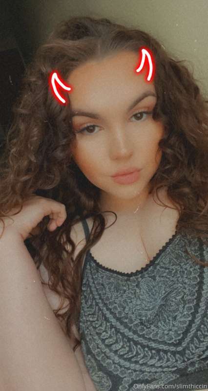 Lil selfie for y’all 😌😘face shots anyone?