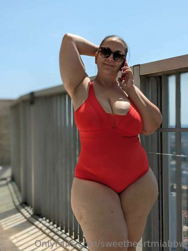 Back to the pool today for a bit of vitamin D !