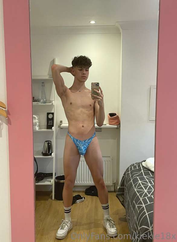 😜😜😜 hope you’re all excited for the next vid to drop real so.. 3