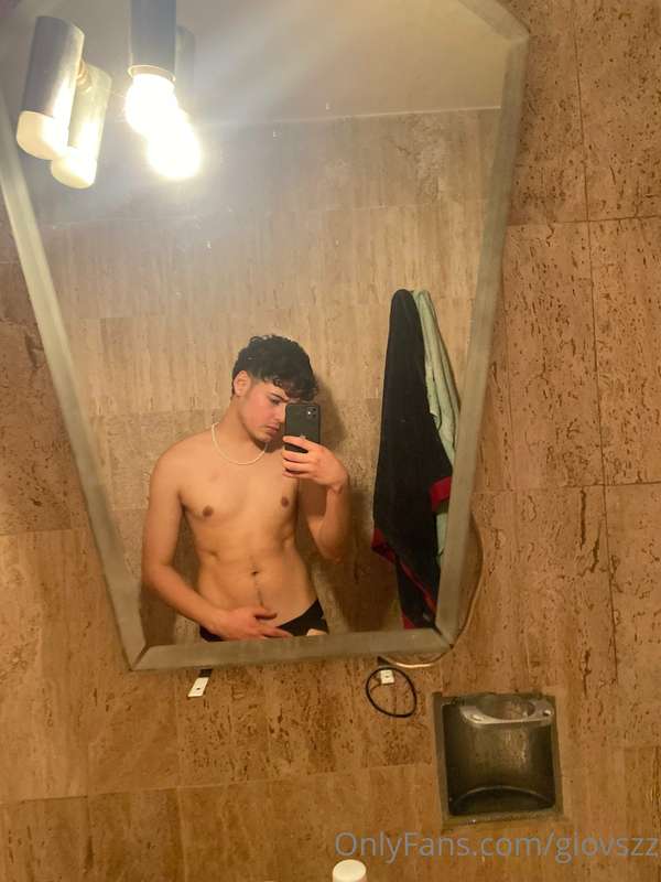 🤪