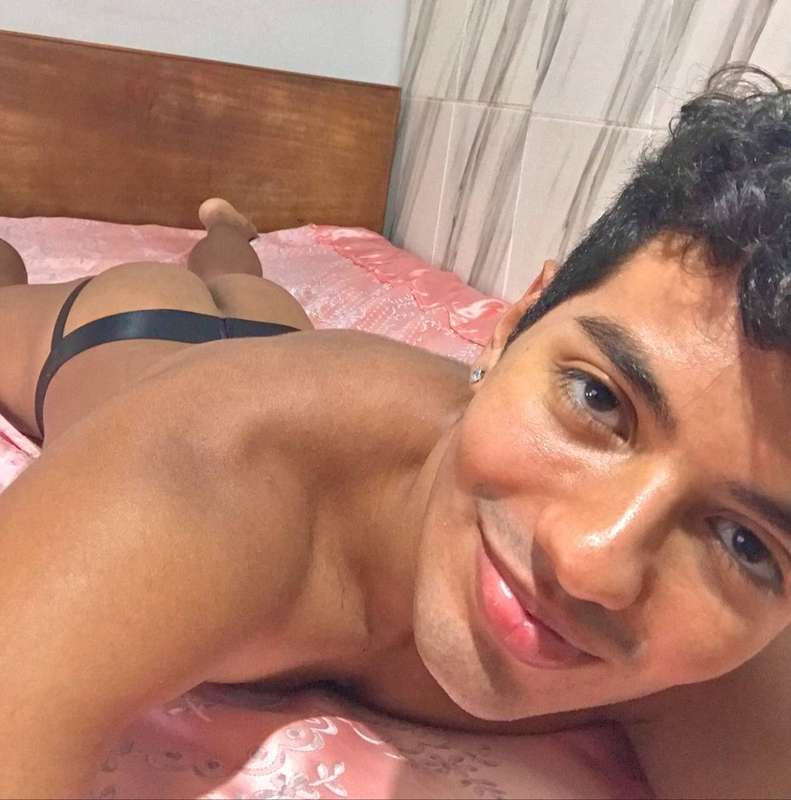 Hernán Contreras💸40%OFF💸 Subscribe this beautiful boy😍 He's ..