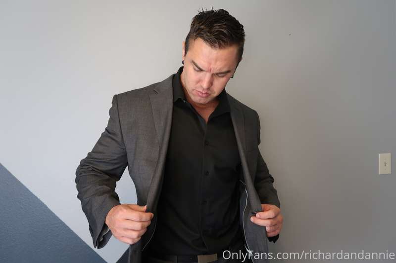 Richard just getting his bruce wayne on over here...