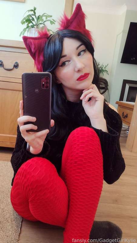 Gadgetgirlkylie - Fansly - 13 Nov, 2023