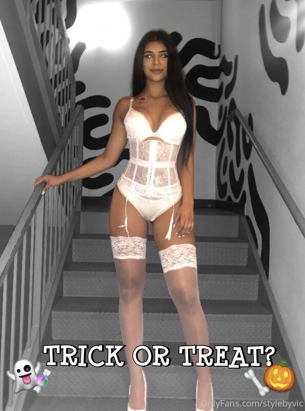 ?ITS SPOOKY SZN ?

Did you know that people started dressing..