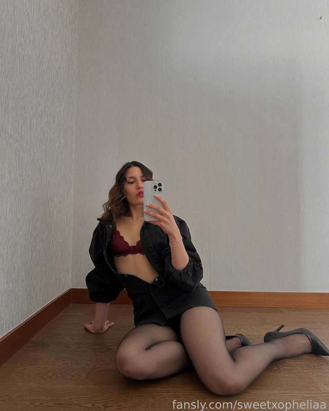Sweetxopheliaa - Fansly - 25 Oct, 2024
