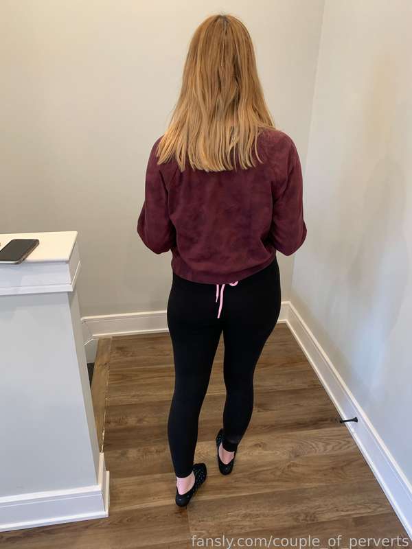 Couple_Of_Perverts - Fansly - 06 Oct, 2022 17
