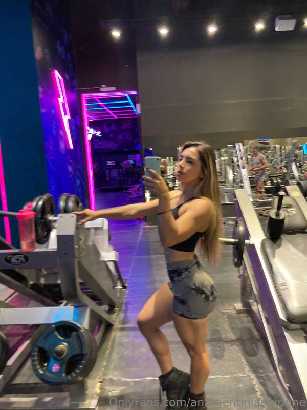Anargentiniangirlone - Onlyfans - 22 Feb, 2025