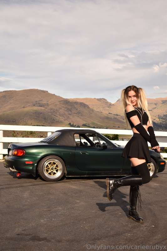 Car girl's first shoot with the nb  1