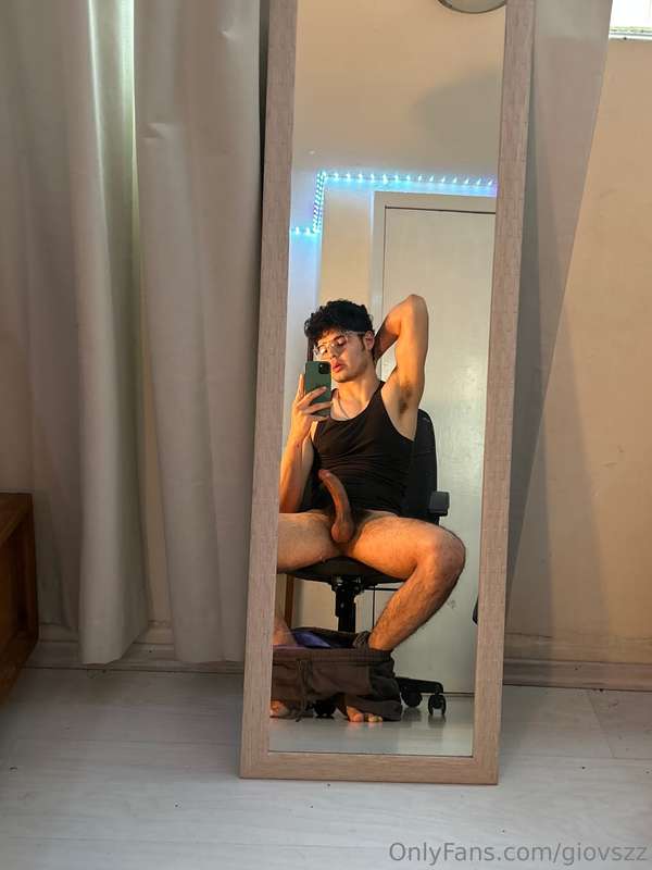 🤩 🍆 16