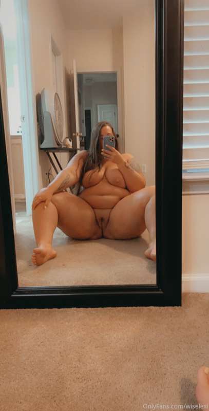 Just need a nice big cock before I go to work 🥵